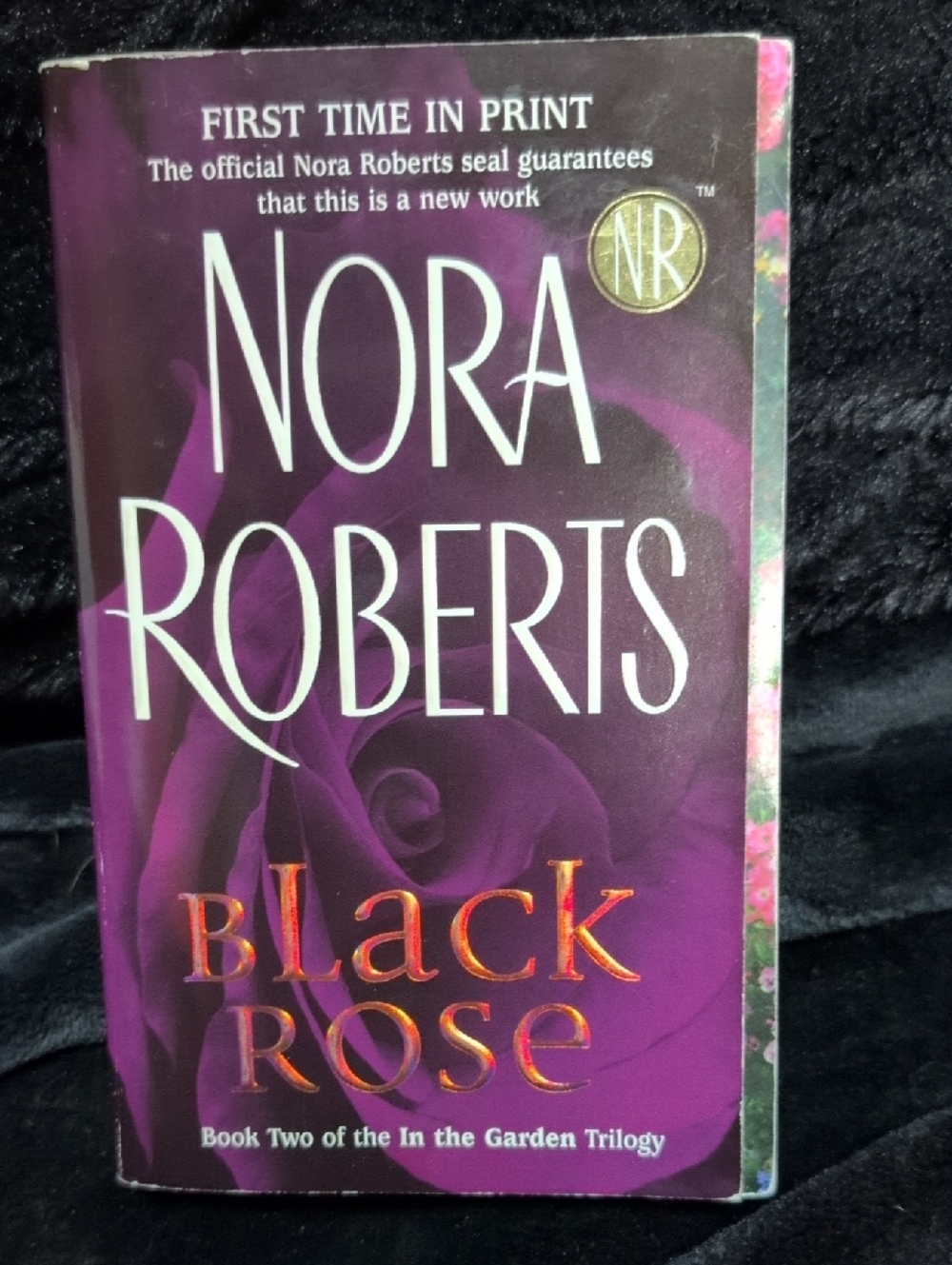 Nora Roberts - Black Rose